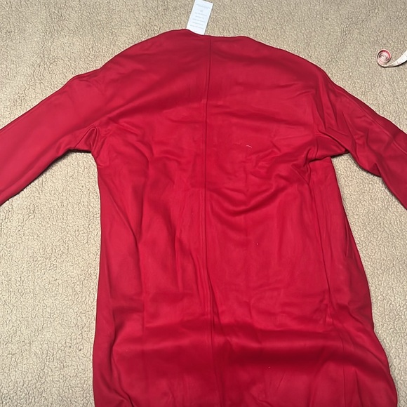 Elegant R2E Red Women's Robe - Picture 3 of 3